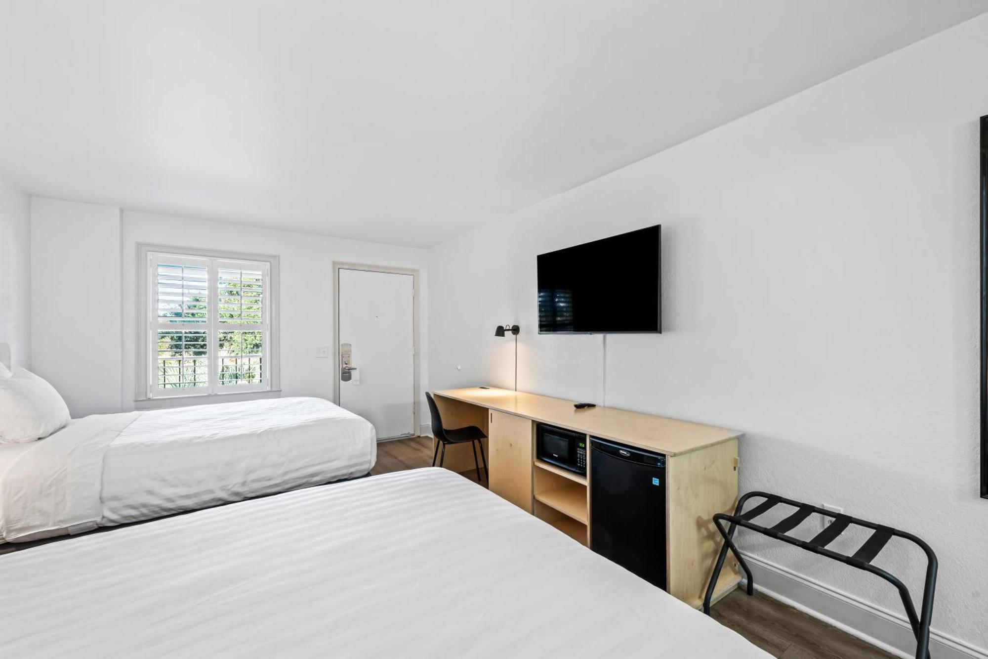Charleston Creekside Inn エクステリア 写真