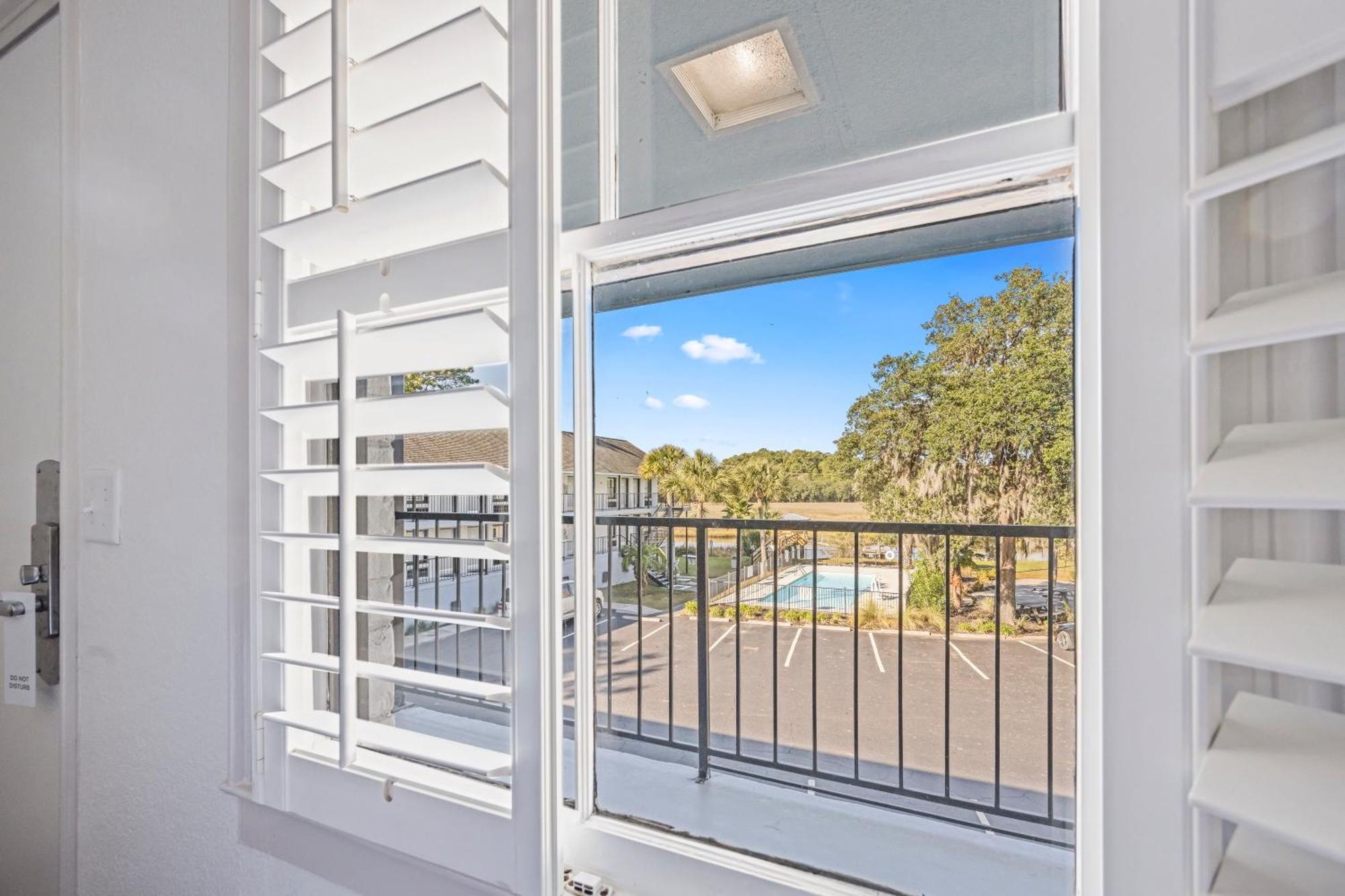 Charleston Creekside Inn エクステリア 写真