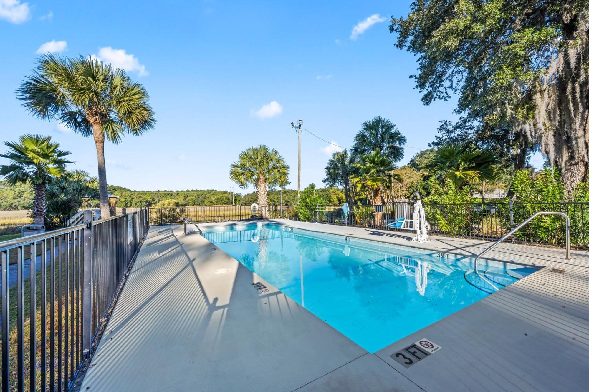 Charleston Creekside Inn エクステリア 写真