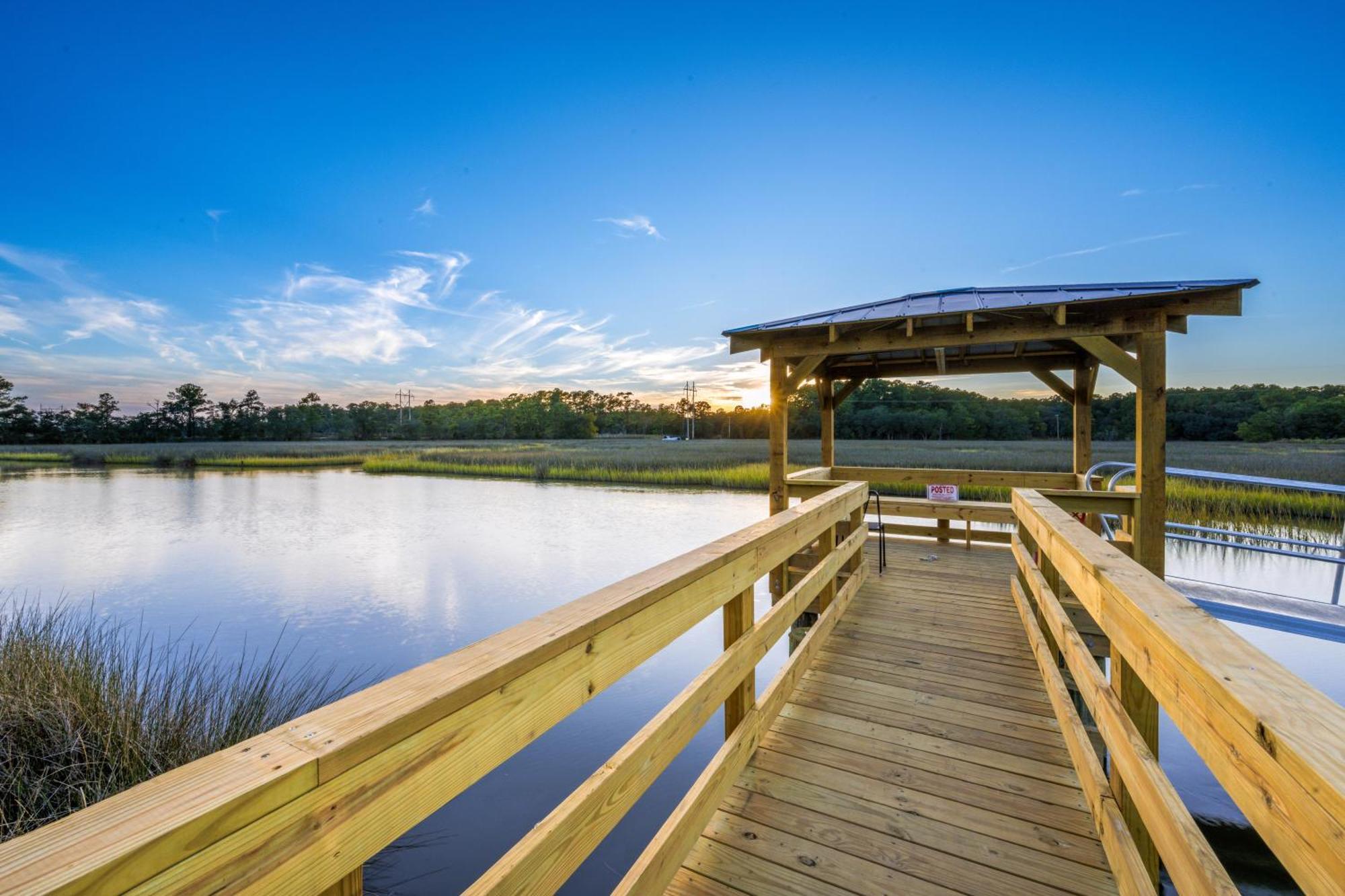 Charleston Creekside Inn エクステリア 写真